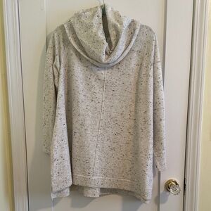 Max Studio Cream Speckled Knit Sweater
